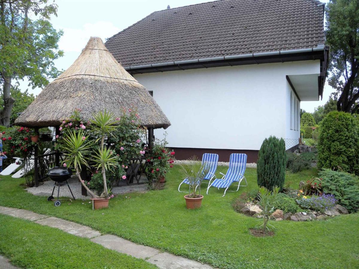 Apartment Balatonbereny 9 Экстерьер фото
