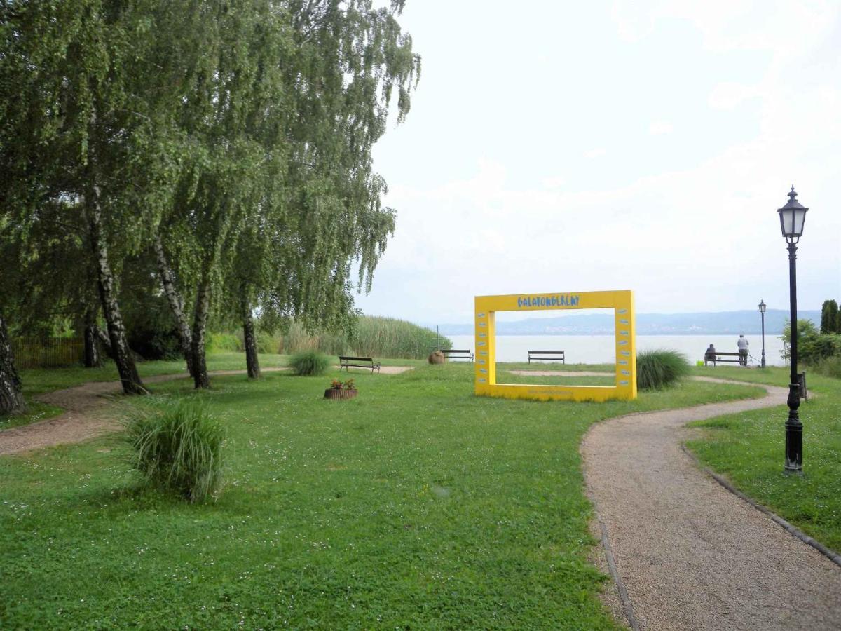 Apartment Balatonbereny 9 Экстерьер фото