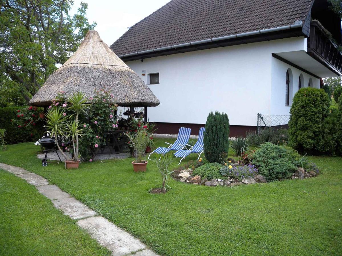 Apartment Balatonbereny 9 Экстерьер фото