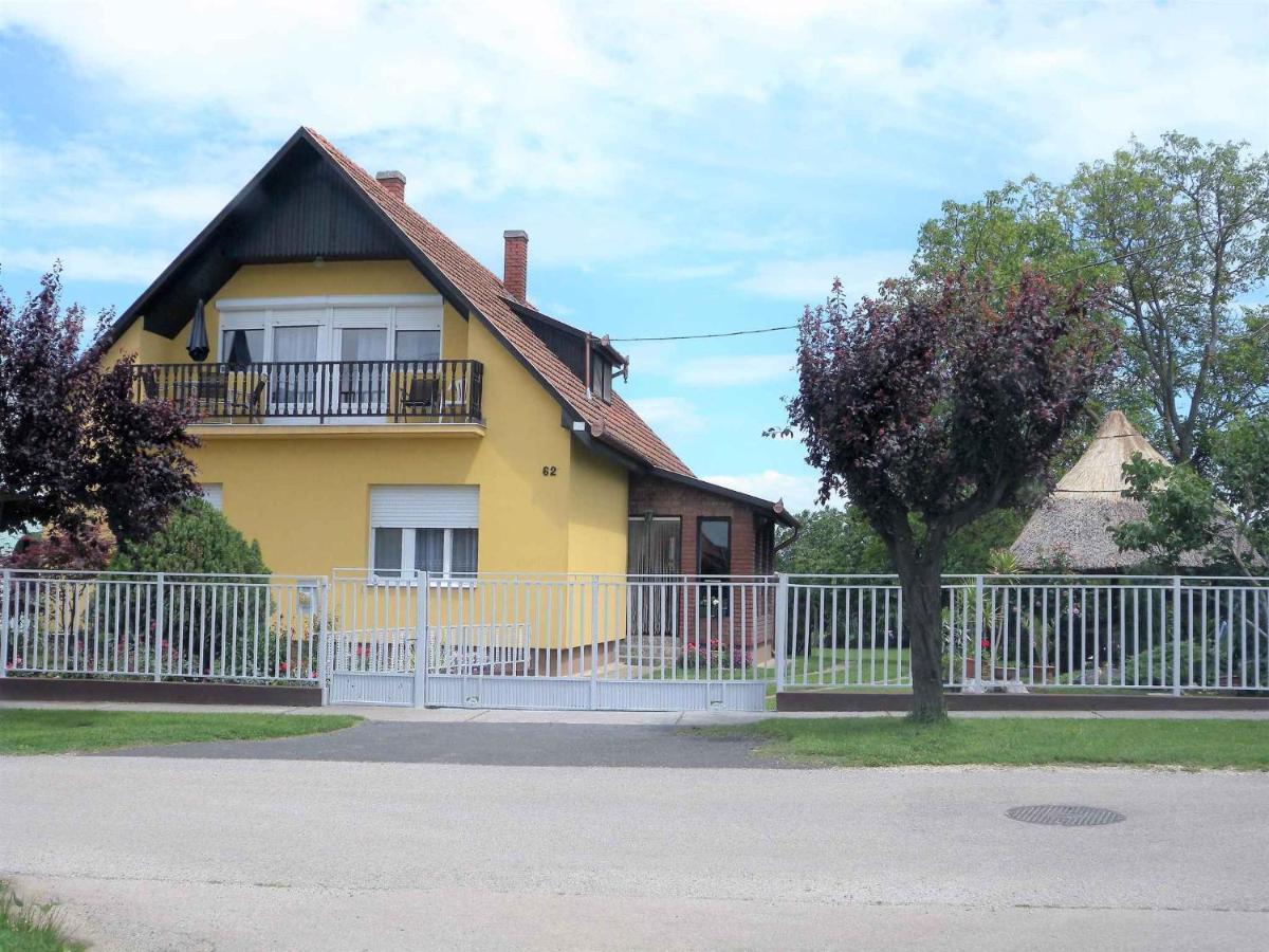 Apartment Balatonbereny 9 Экстерьер фото