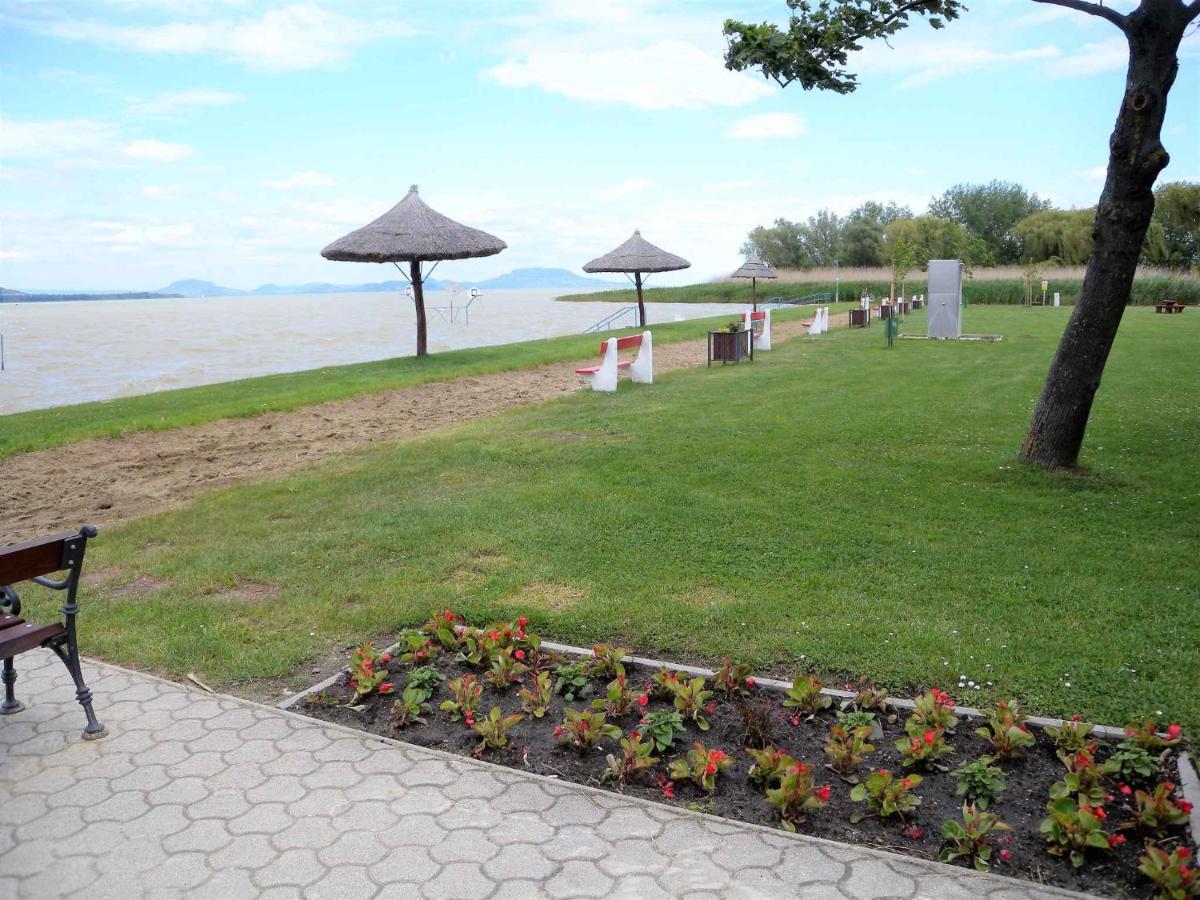 Apartment Balatonbereny 9 Экстерьер фото