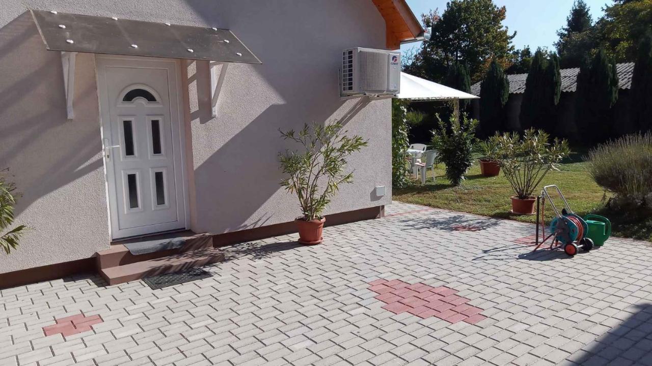 Apartment Balatonbereny 9 Экстерьер фото