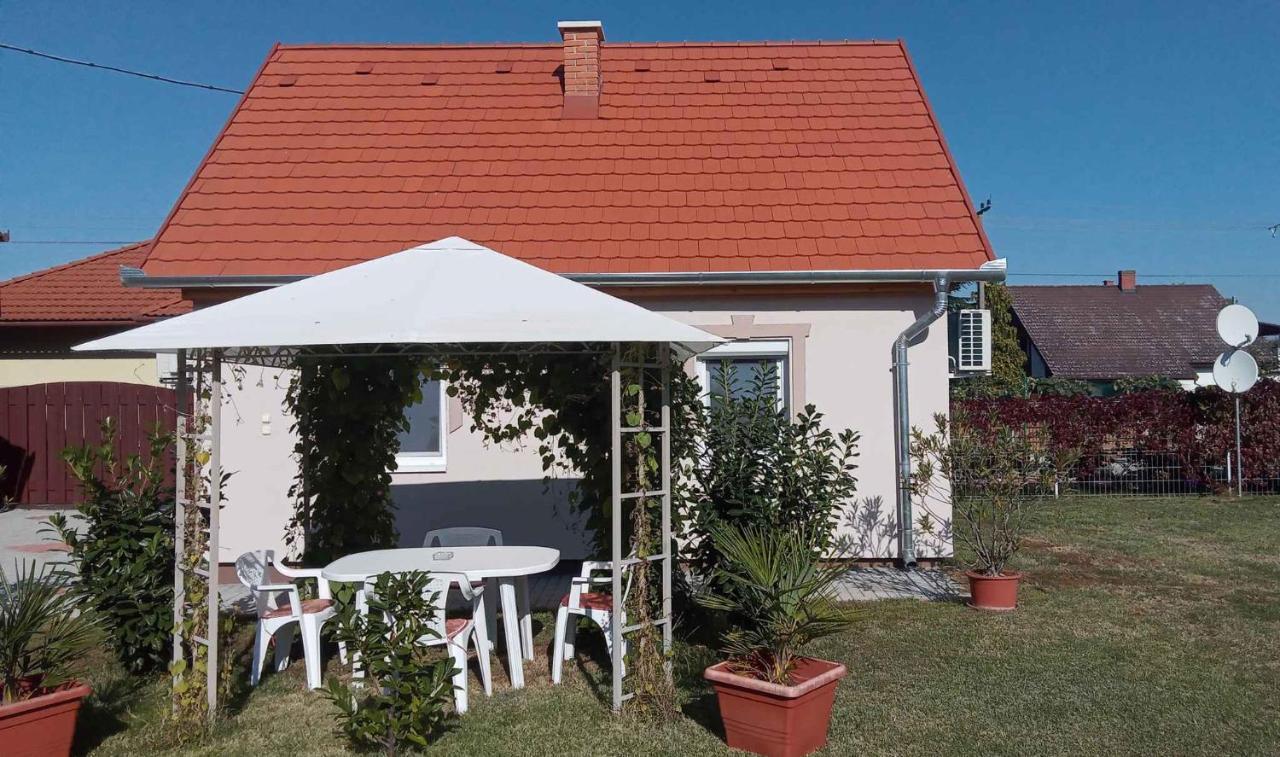 Apartment Balatonbereny 9 Экстерьер фото